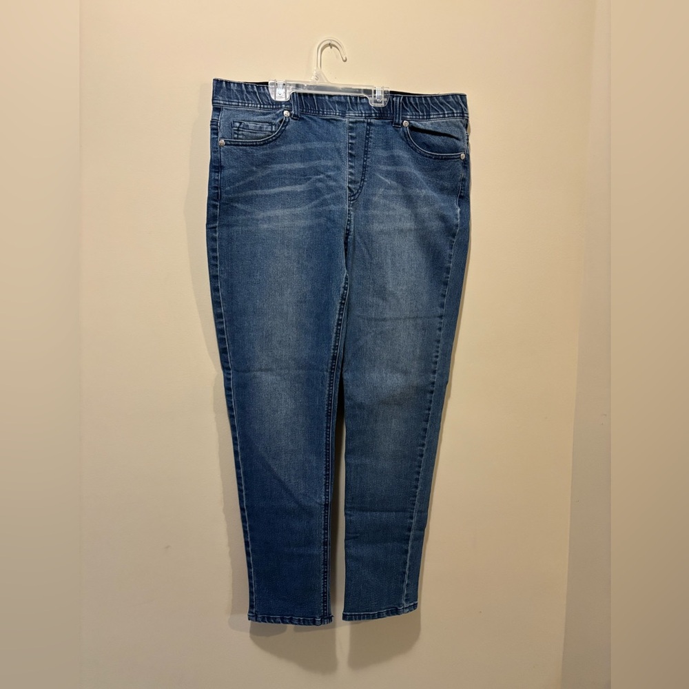 Classic Blue Women's pull on Jeans